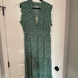 NWT Max Studio Green Floral Dress